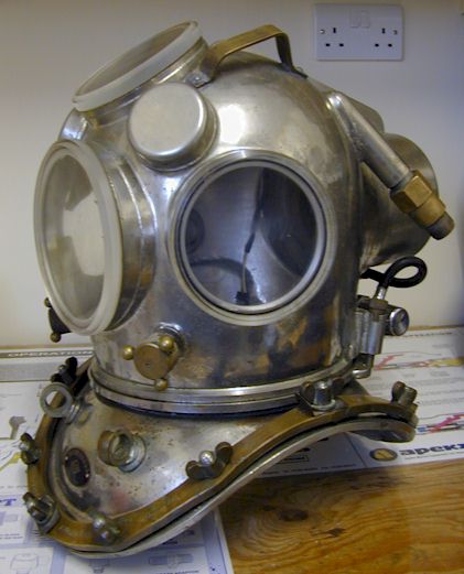 yokohama dive helmet